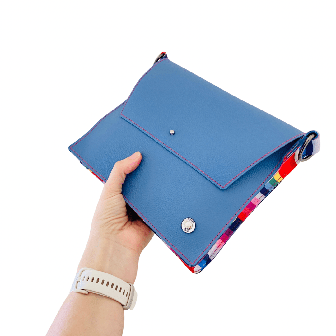 ALLY Leather Crossbody bag - Midi - Dusky Blue Pebble