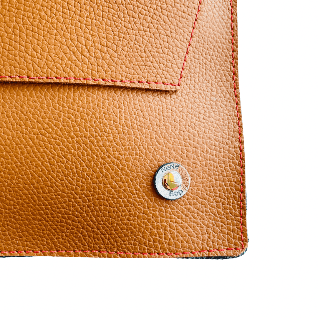 ALLY Leather Crossbody bag - Midi - Camel Navy Chevron