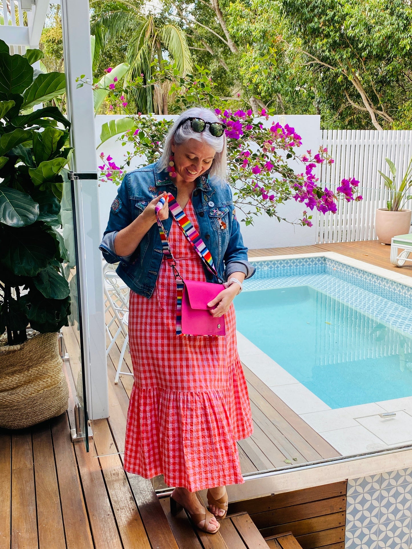 ALLY Leather Crossbody bag - Midi - Hot Pink/Rainbow