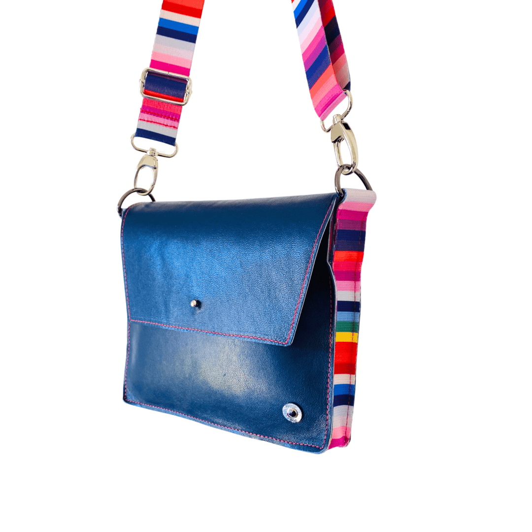 ALLY Leather Crossbody bag - Midi - Smooth Navy