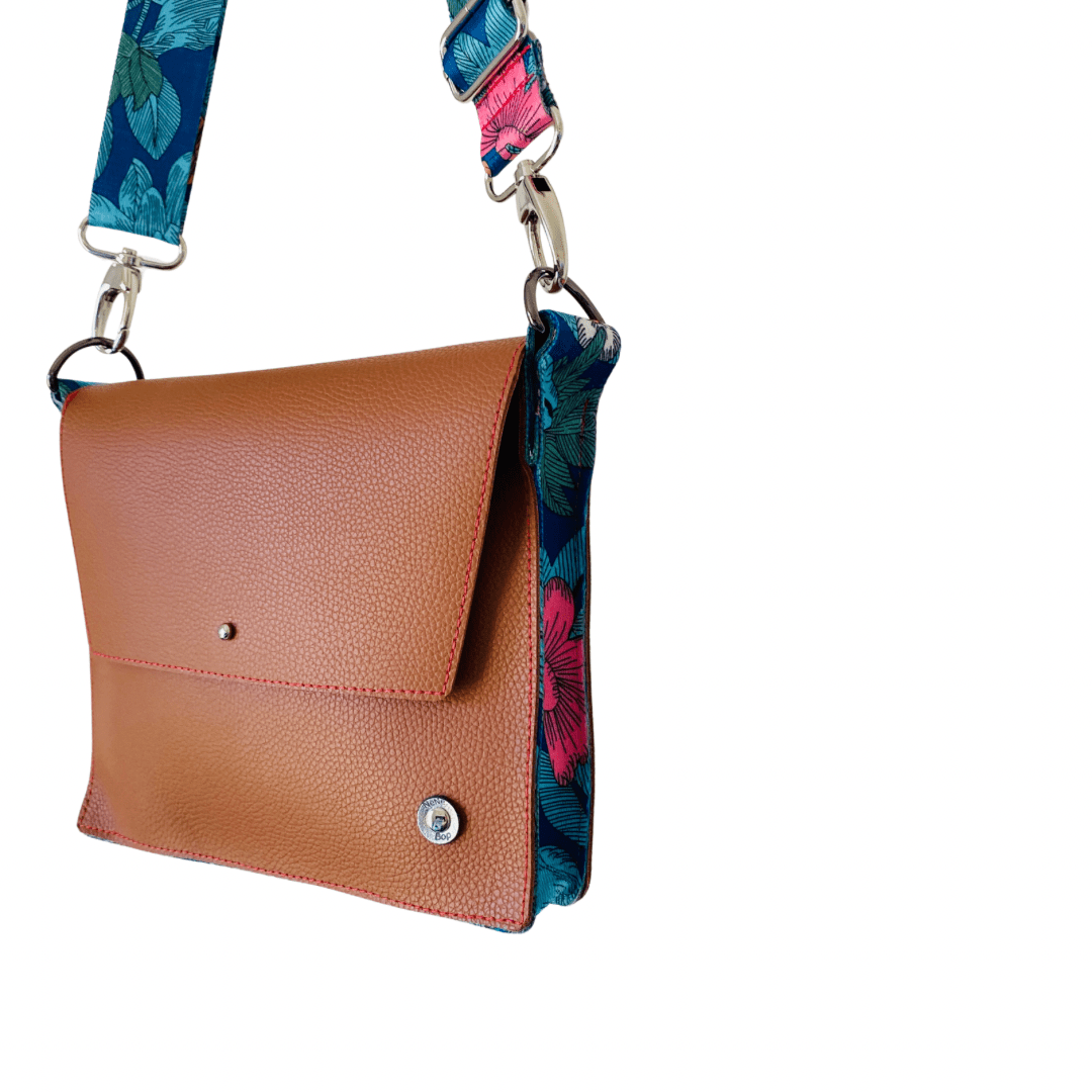 ALLY Leather Crossbody bag - Midi - Camel Floral