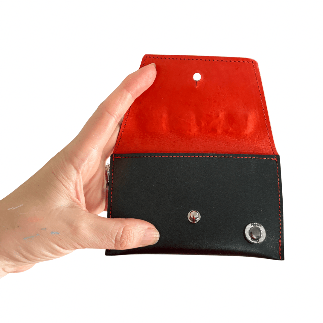 Leather Pocket Purse - Black Gems