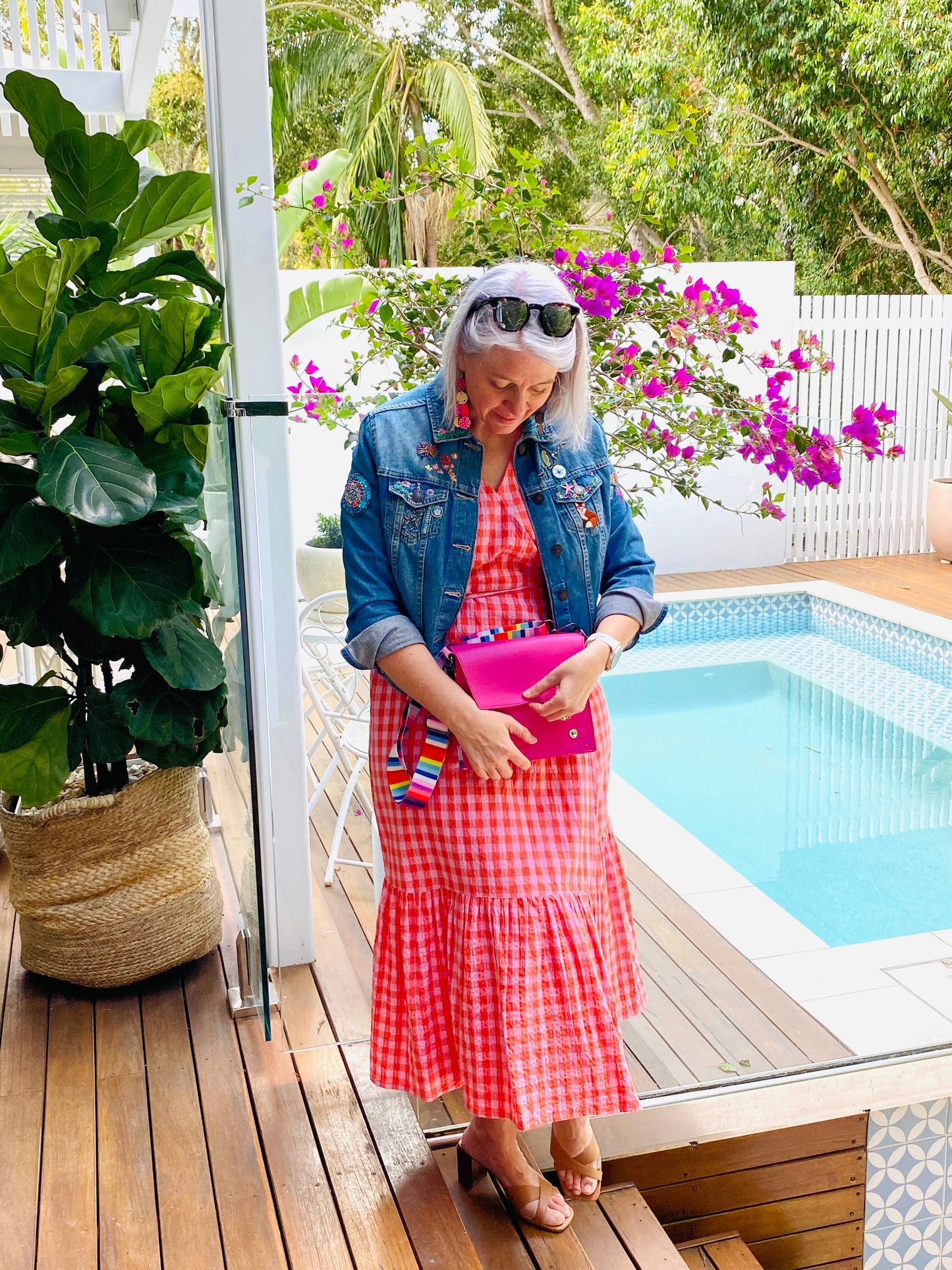 ALLY Leather Crossbody bag - Midi - Hot Pink/Rainbow