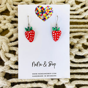 Mini Earrings - Strawberries