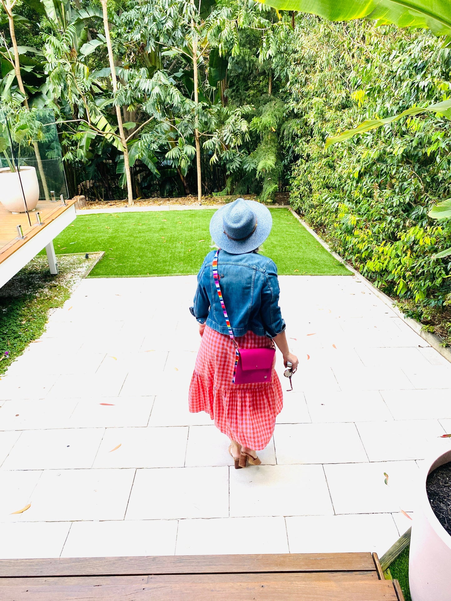 ALLY Leather Crossbody bag - Midi - Hot Pink/Rainbow