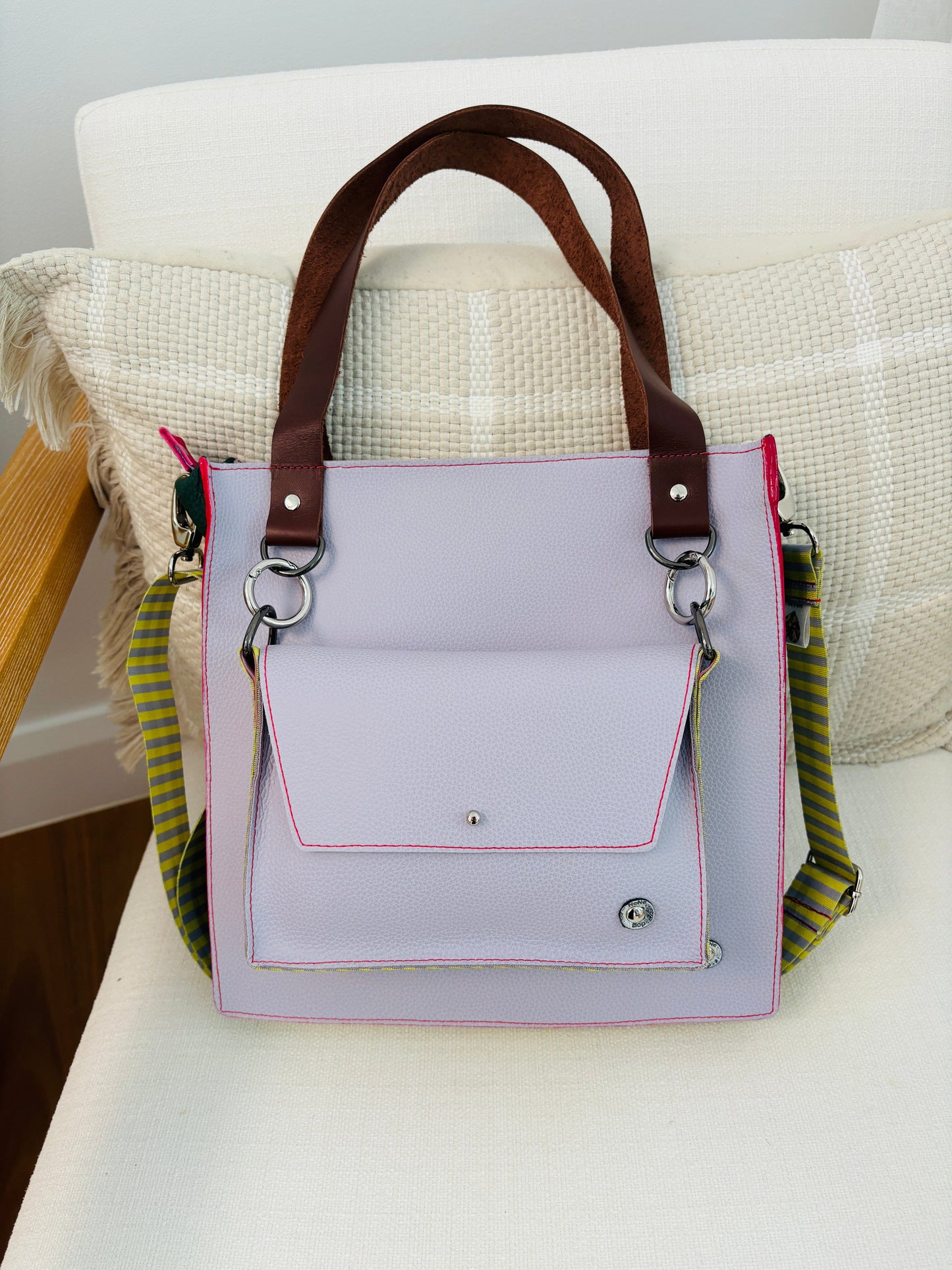 The Everyday Zipper Leather Tote - Lilac/Bottle Green