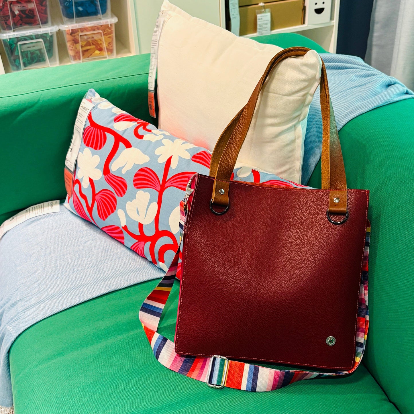 The Everyday Leather Tote - Wine/Pink