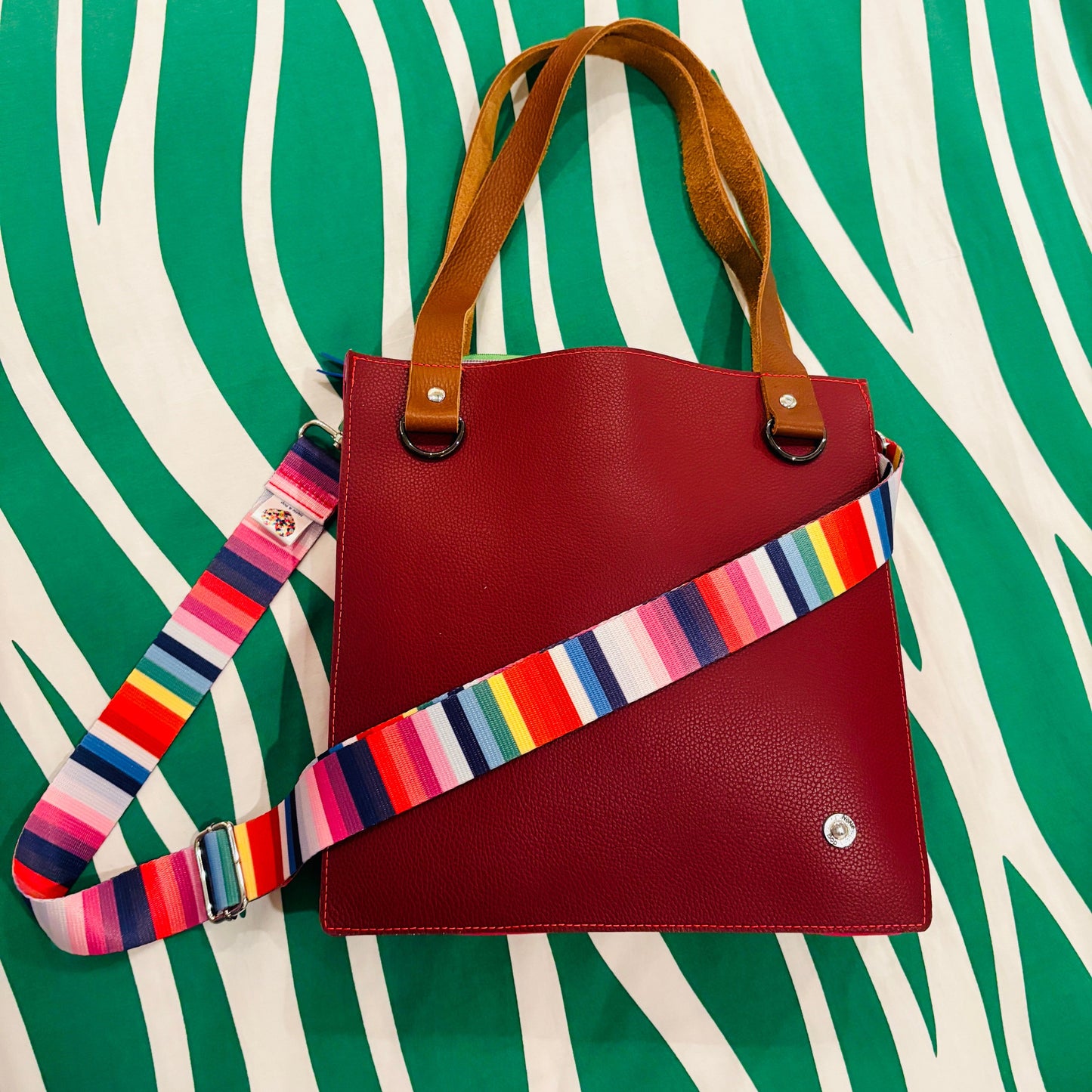 The Everyday Leather Tote - Wine/Pink