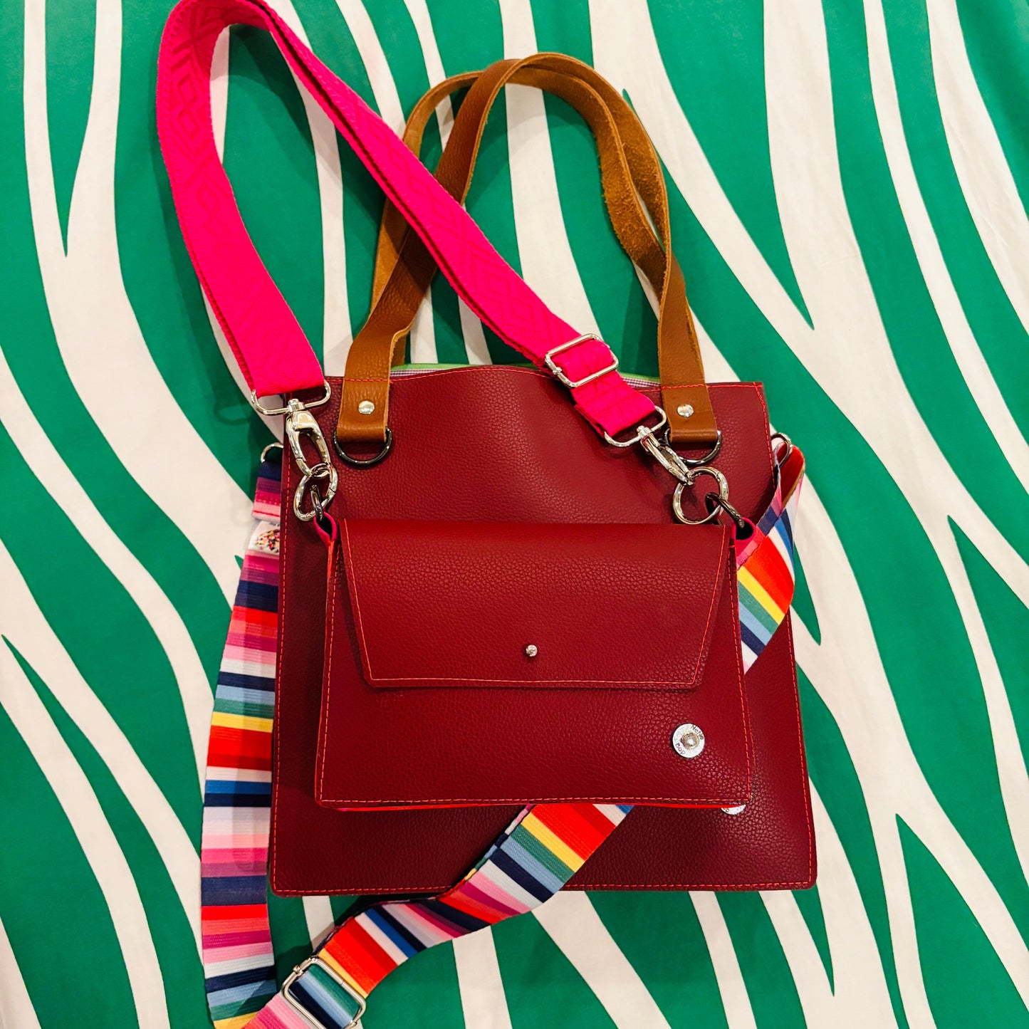 The Everyday Leather Tote - Wine/Pink