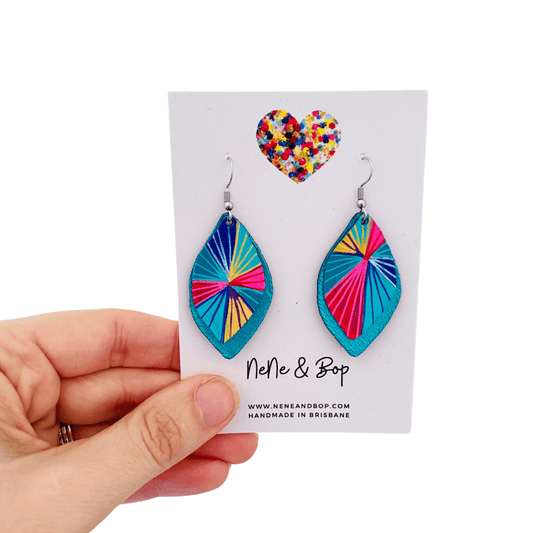 Starburst Leaf - Aqua Rainbow